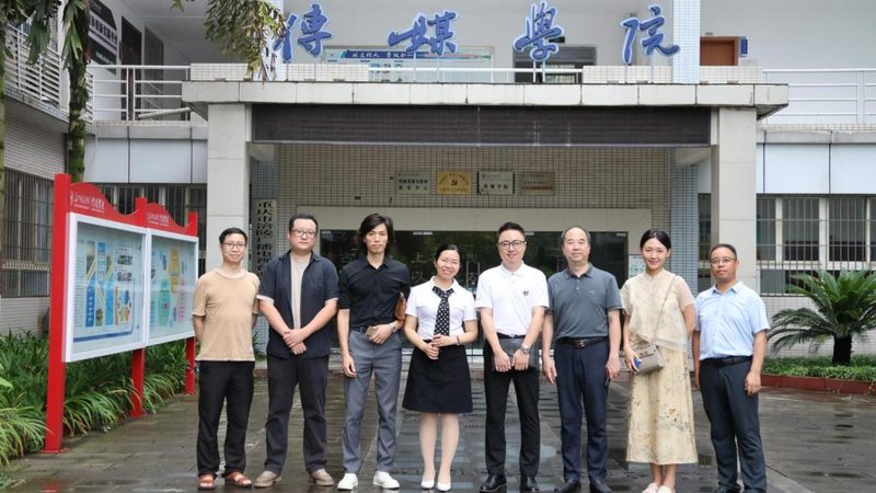 传媒公司品牌加盟：揭秘背后的逻辑与选择要点**
